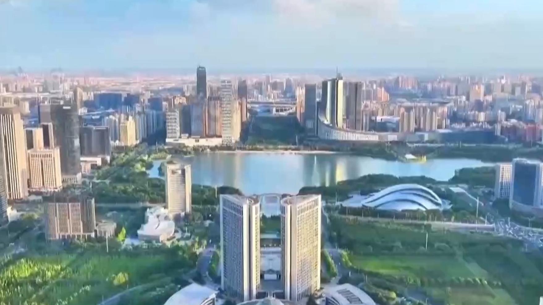 张本智和模仿樊振东模仿姆巴佩