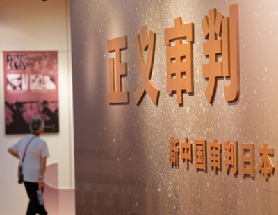习近平会见孟加拉国总理塔里克